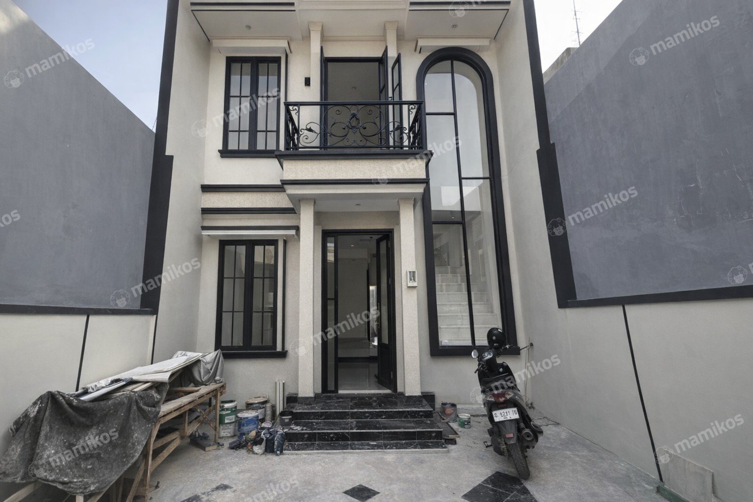 Rumah 3KT 2KM Taman Ratu Jakarta Barat