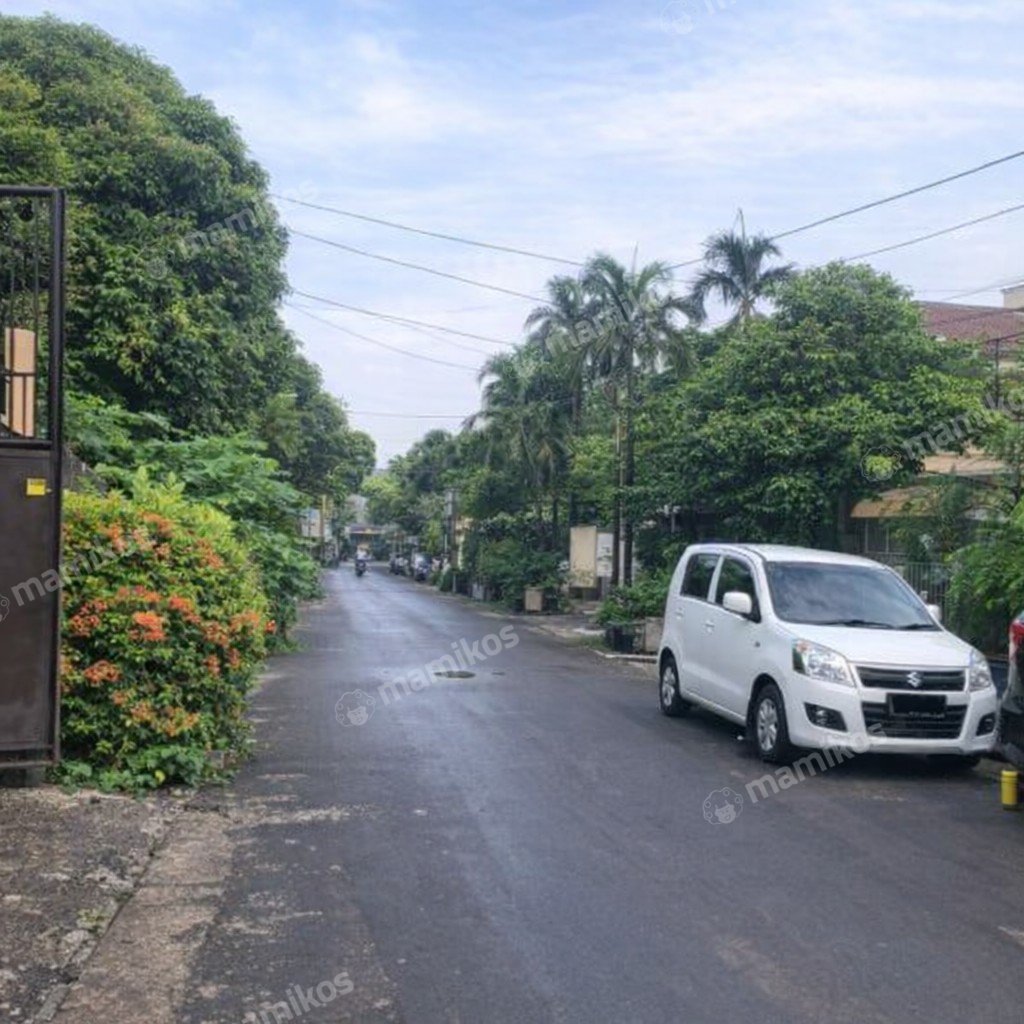Rumah Sertifikat SHM 1 Kamar Tidur 1 Kamar Mandi Kemanggisan Jakarta Barat - Photo 2