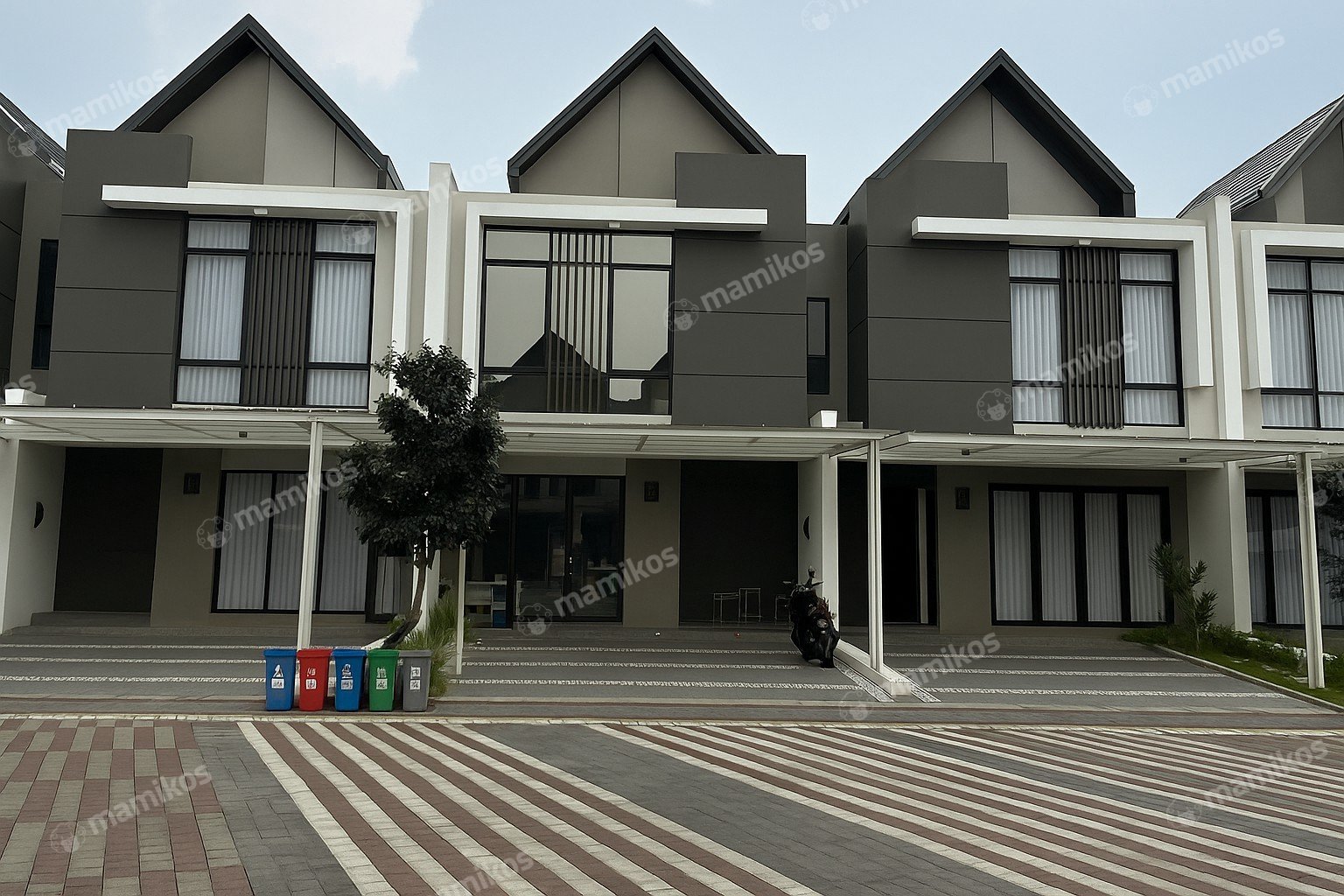 Rumah Sertifikat PPJB 3 Kamar Tidur 3 Kamar Mandi Pantai Indah Kapuk Jakarta Utara