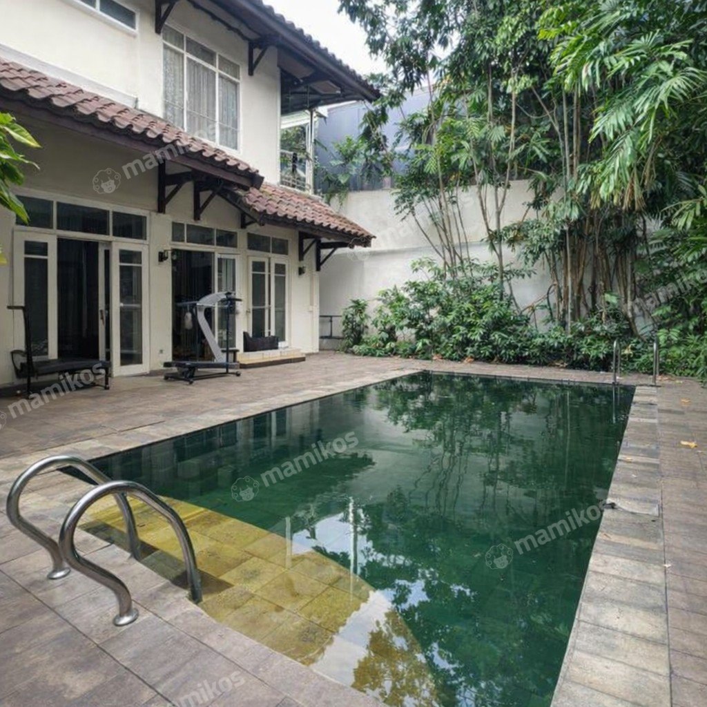 Rumah Sertifikat SHM 5 Kamar Tidur 4 Kamar Mandi Senopati Jakarta Selatan - Photo 4