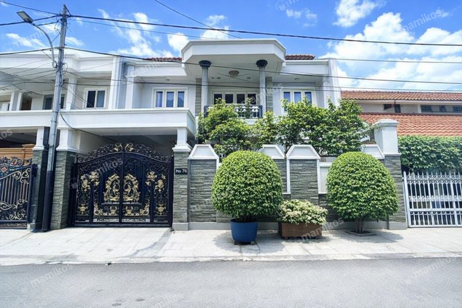 Rumah Sertifikat SHM 7 Kamar Tidur 7 Kamar Mandi Tebet Jakarta Selatan