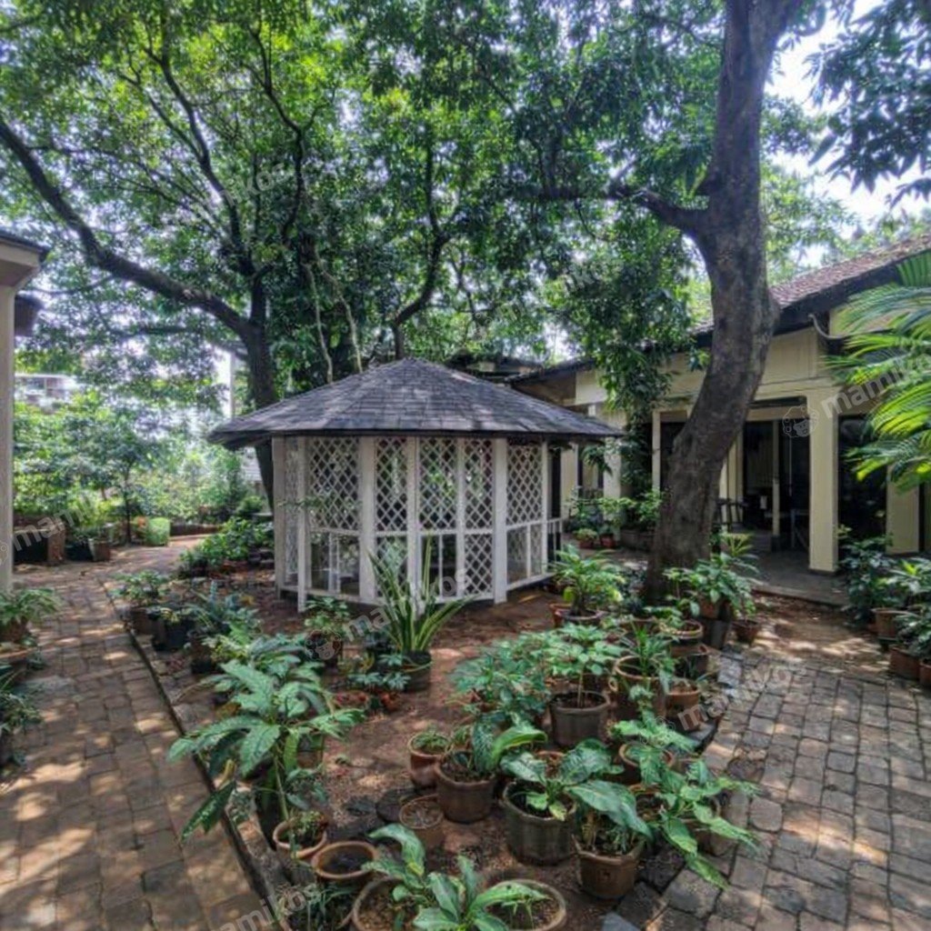 Rumah Sertifikat SHM 4 Kamar Tidur 4 Kamar Mandi Pondok Indah Jakarta Selatan - Photo 5