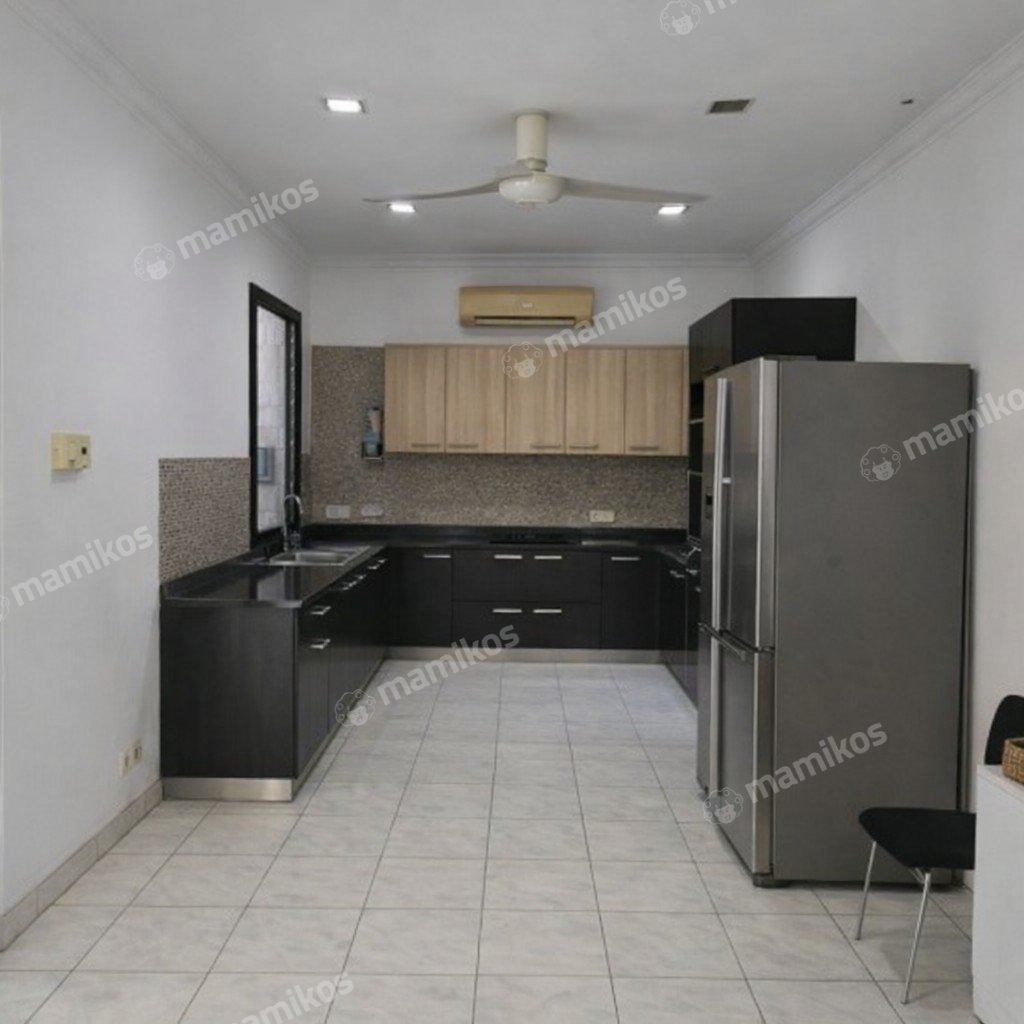 Rumah Sertifikat SHM 6 Kamar Tidur 6 Kamar Mandi Kemang Jakarta Selatan - Photo 5