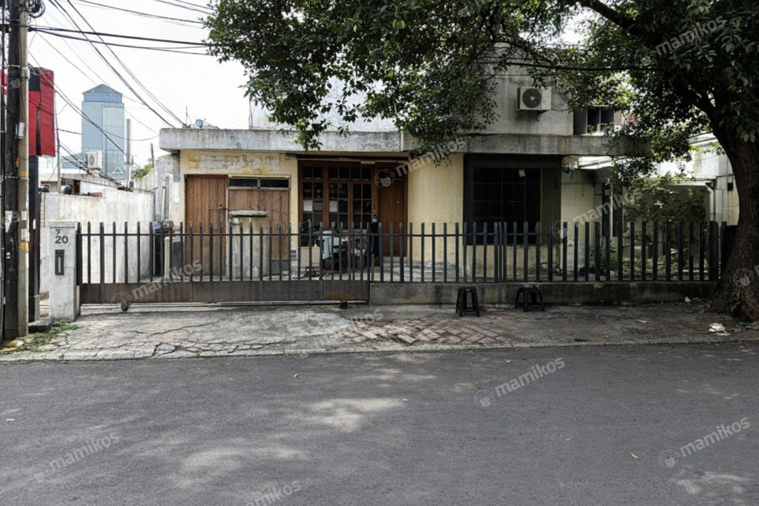 Rumah Sertifikat SHM 3 Kamar Tidur 2 Kamar Mandi Tebet Jakarta Selatan