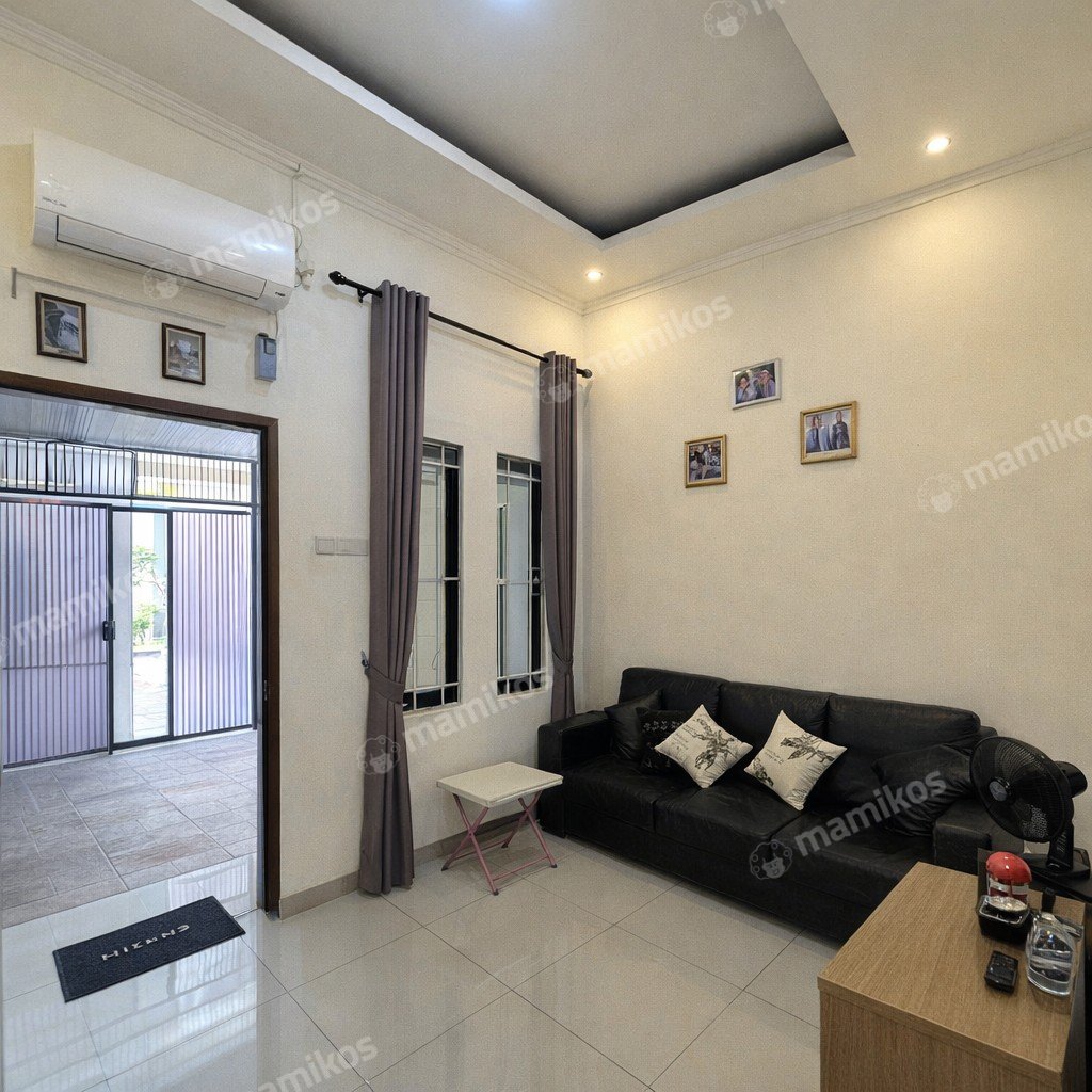 Rumah Sertifikat SHM 5 Kamar Tidur 3 Kamar Mandi Tanjung Duren Selatan Jakarta Barat - Photo 4