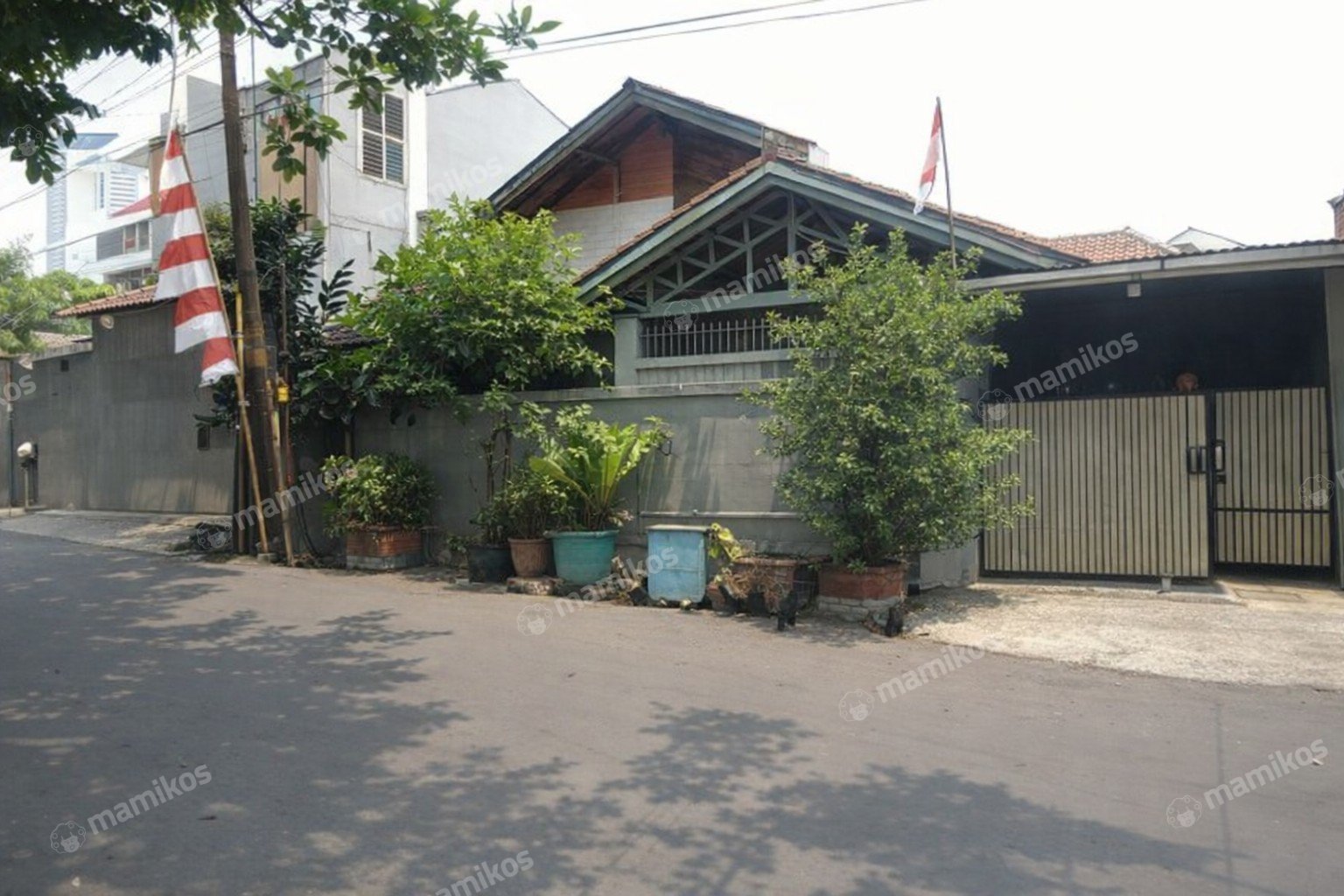 Rumah Sertifikat SHM 5 Kamar Tidur 3 Kamar Mandi Kebayoran Lama Jakarta Selatan