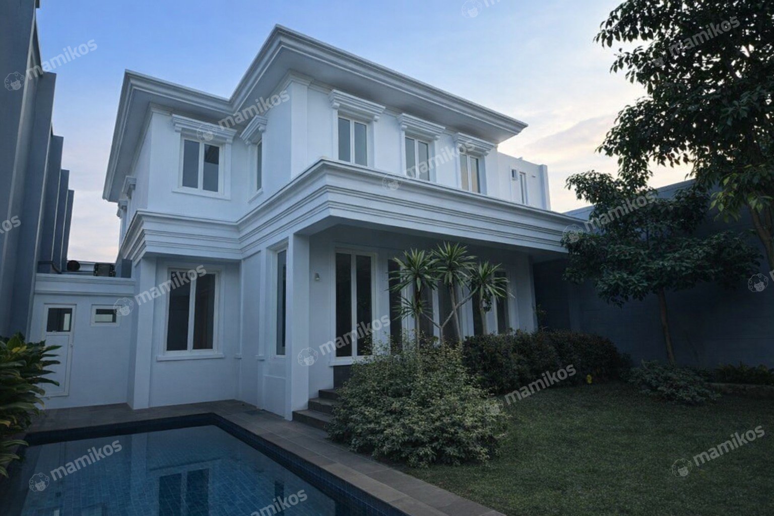 Rumah Sertifikat SHM 6 Kamar Tidur 7 Kamar Mandi Kebayoran Baru Jakarta Selatan