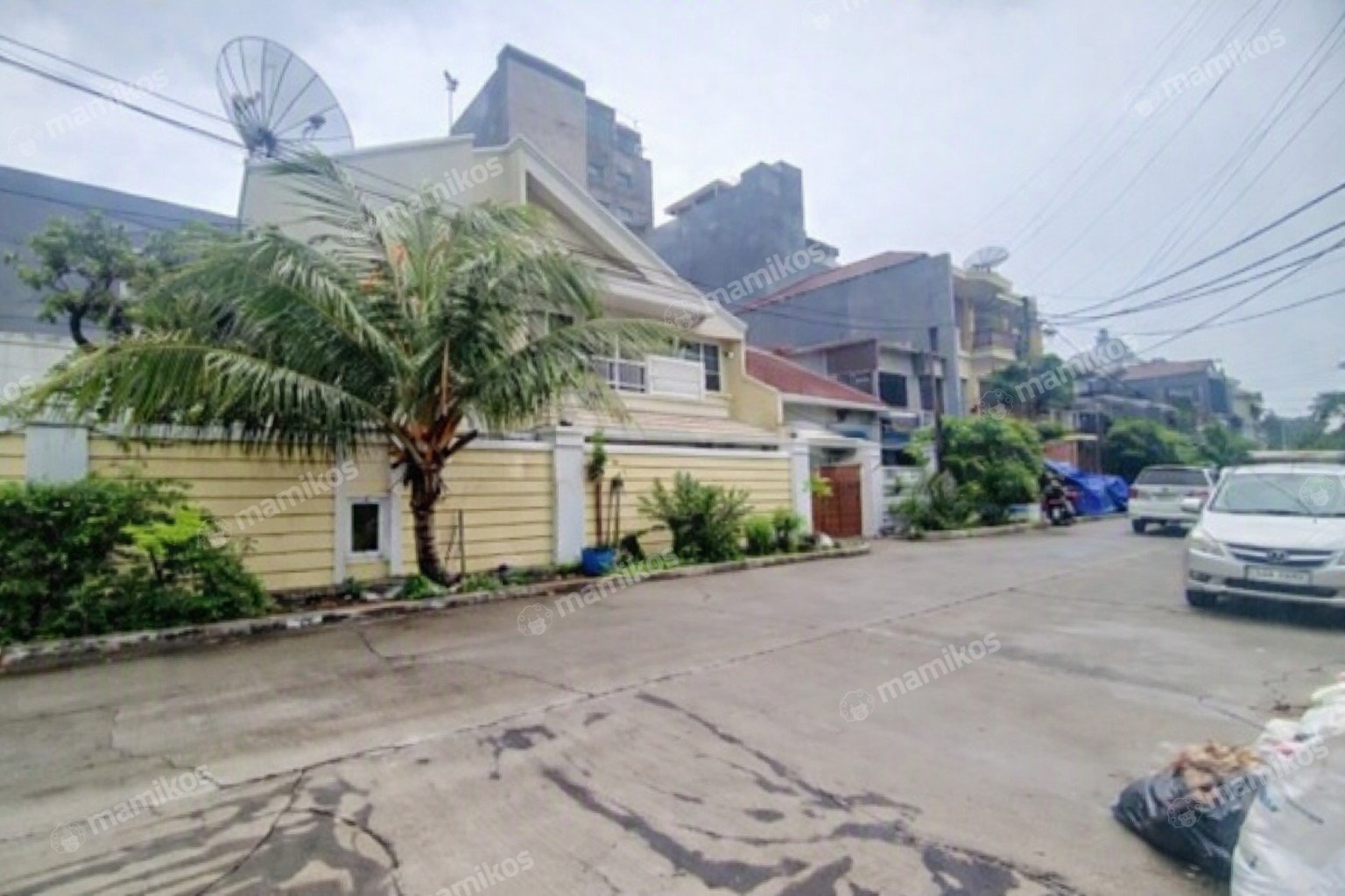 Rumah Sertifikat SHM 5 Kamar Tidur 4 Kamar Mandi Muara Karang Jakarta Utara - Photo 4