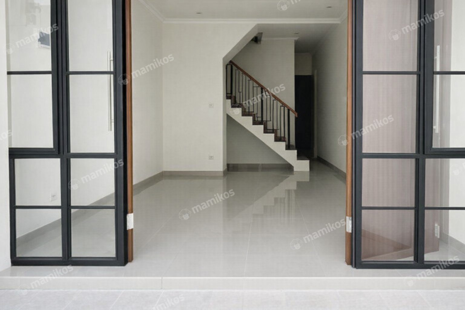 Rumah Baru Sertifikat SHM 3 Kamar Tidur Jalan Panjang Jakarta Barat
