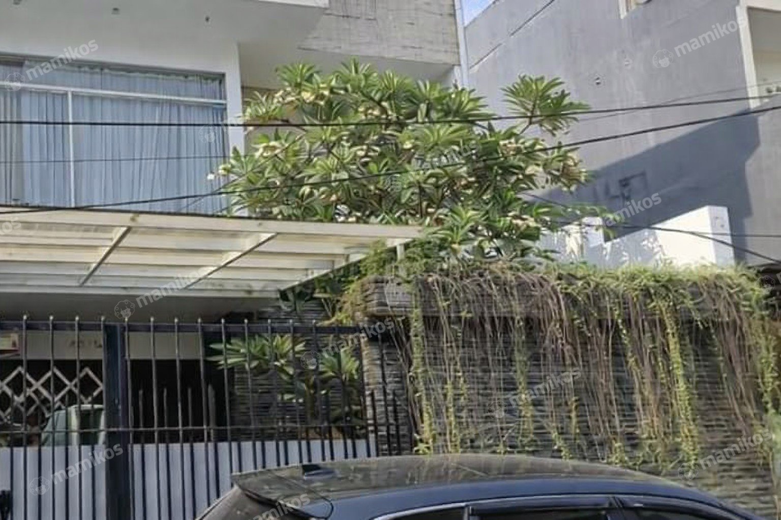 Rumah Sertifikat SHM 5 Kamar Tidur 4 Kamar Mandi Sunter Jakarta Utara