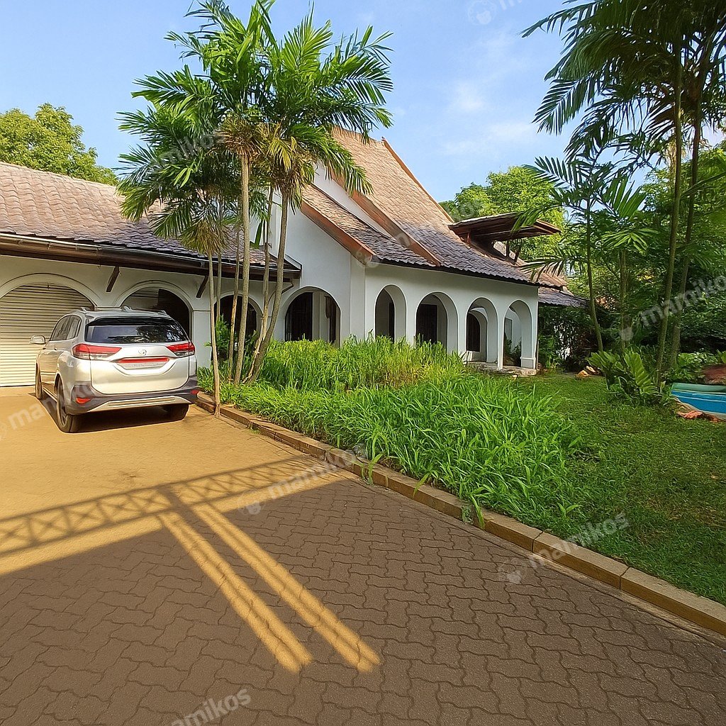 Rumah Sertifikat SHM 7 Kamar Tidur 4 Kamar Mandi Lebak Bulus Jakarta Selatan - Photo 2