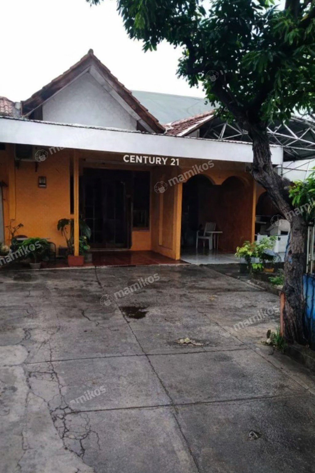 Rumah 7 Kamar Tidur 4 Kamar Mandi 1 Lantai Slipi Jakarta Barat - Photo 4