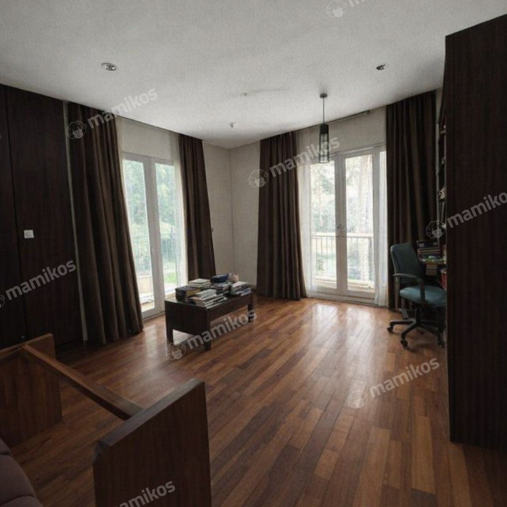 Rumah Sertifikat SHM 4 Kamar Tidur 4 Kamar Mandi SCBD Jakarta Selatan - Photo 4