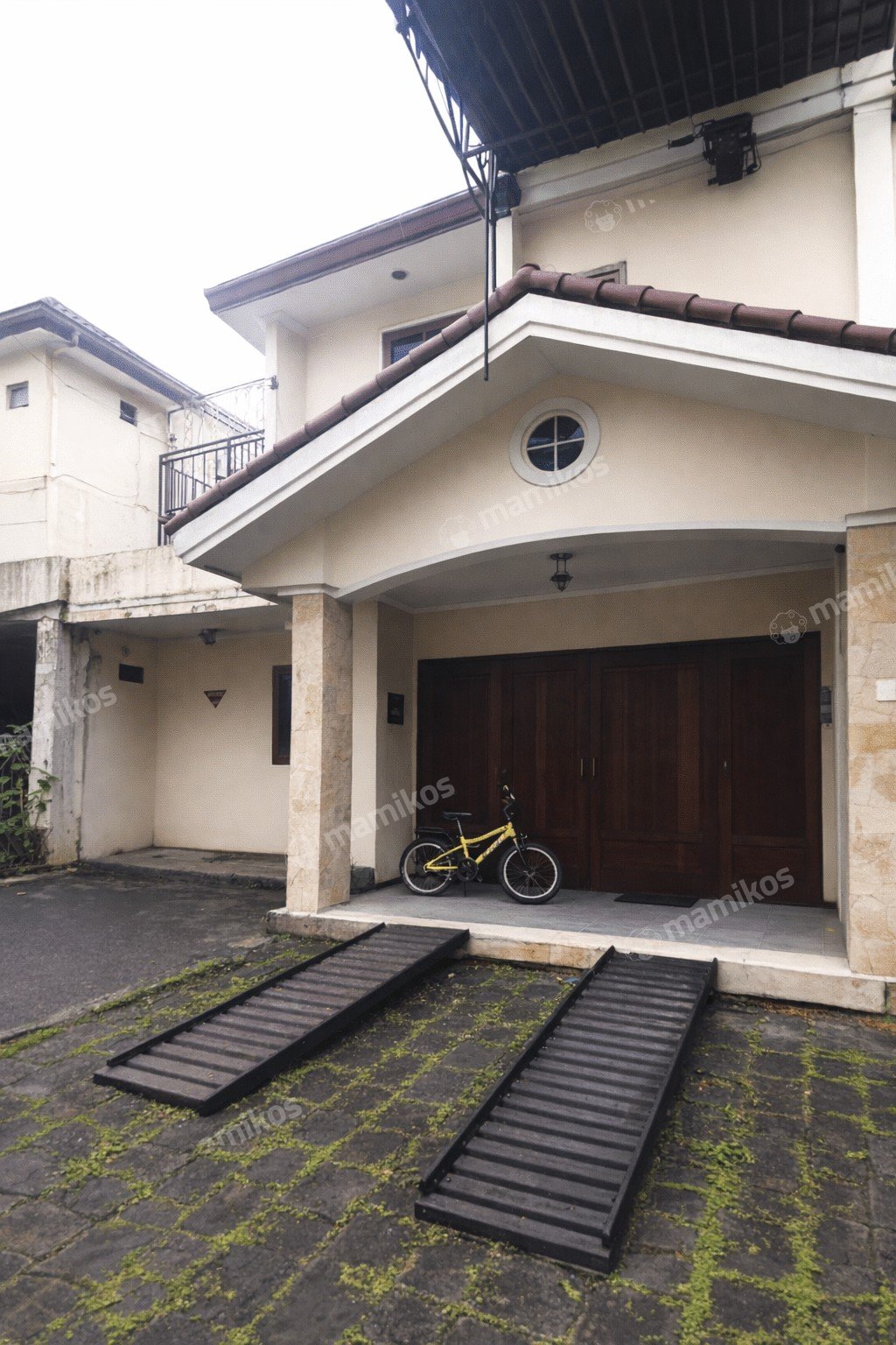 Rumah Sertifikat SHM 3 Kamar Tidur 2 Kamar Mandi Lebak Bulus Jakarta Selatan - Photo 3