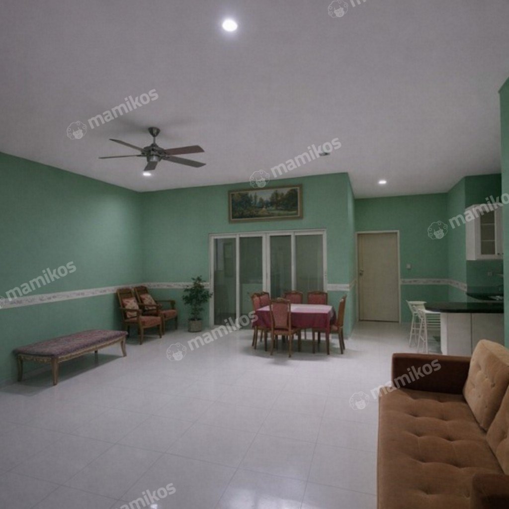 Rumah 3 Kamar Tidur 4 Kamar Mandi 2 Lantai Raffles Hills Jakarta Timur - Photo 3