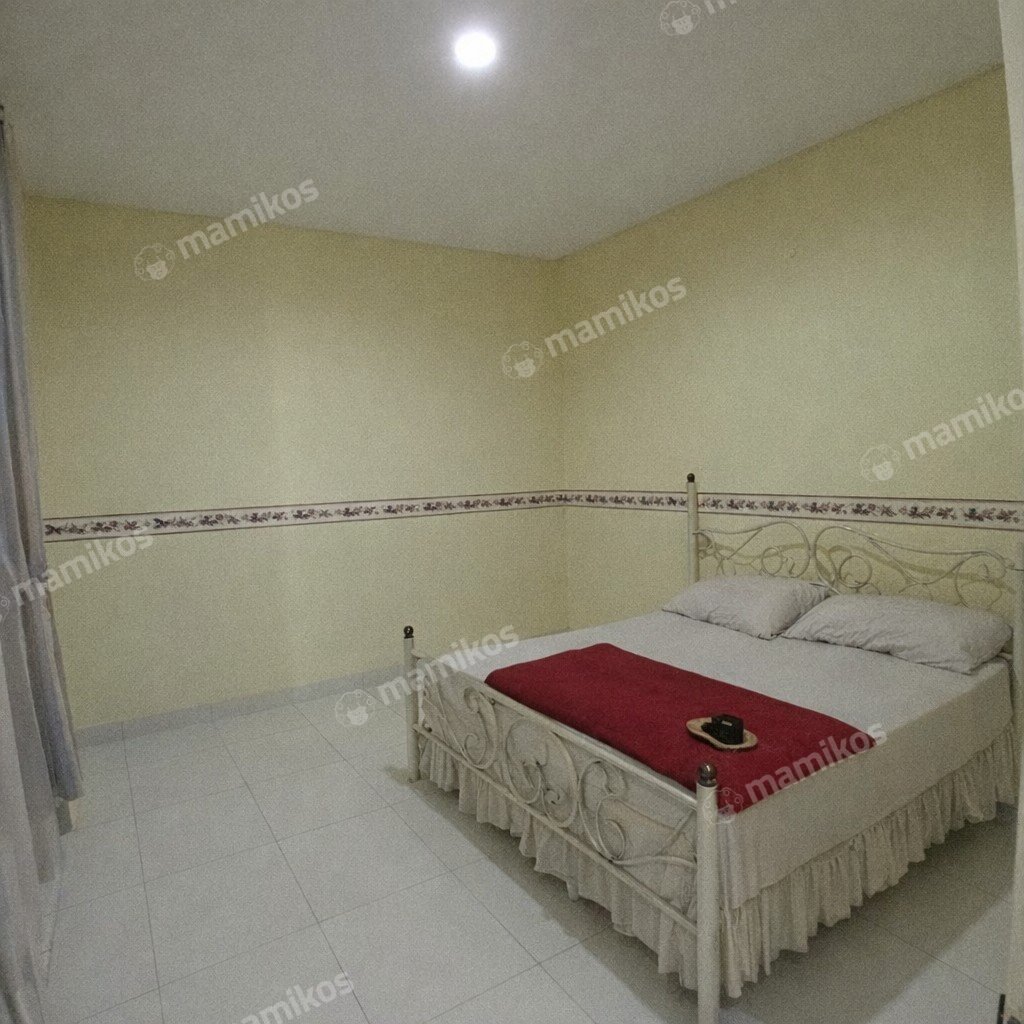 Rumah 3 Kamar Tidur 4 Kamar Mandi 2 Lantai Raffles Hills Jakarta Timur - Photo 5