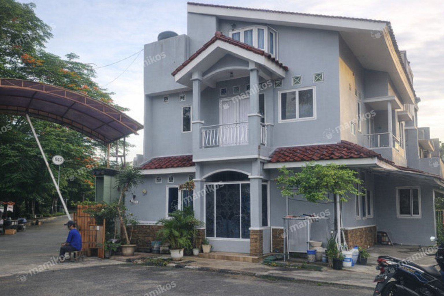 Rumah Sertifikat SHM 6 Kamar Tidur 4 Kamar Mandi Kelapa Gading Jakarta Utara