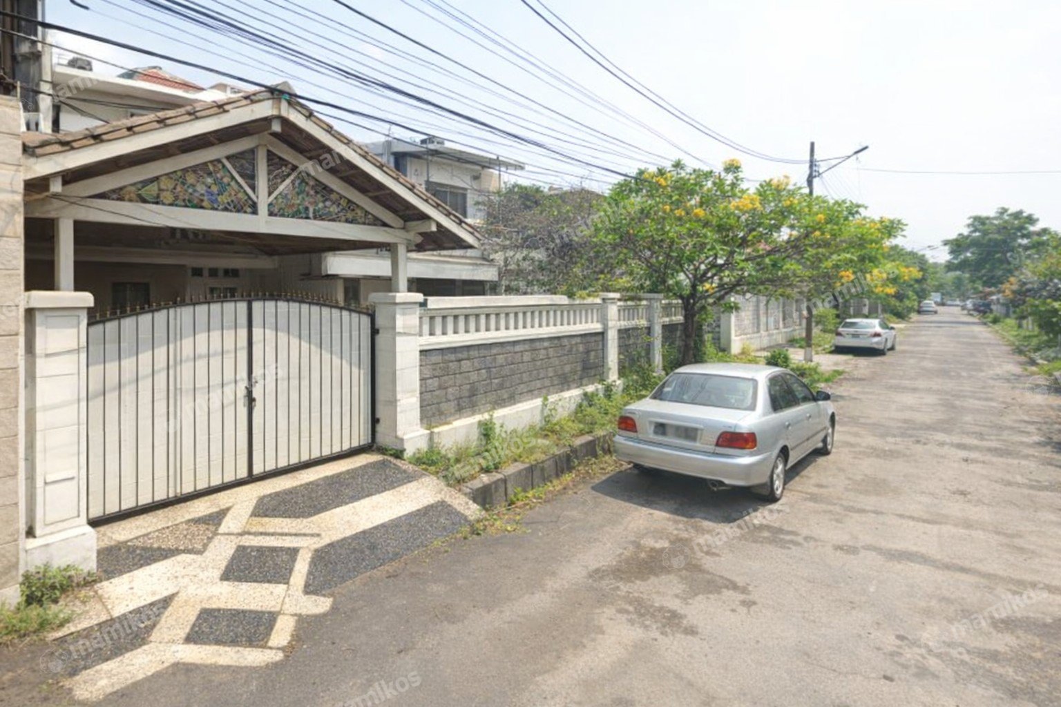 Rumah Sertifikat SHM 5 Kamar Tidur 3 Kamar Mandi Green Ville Jakarta Barat - Photo 3