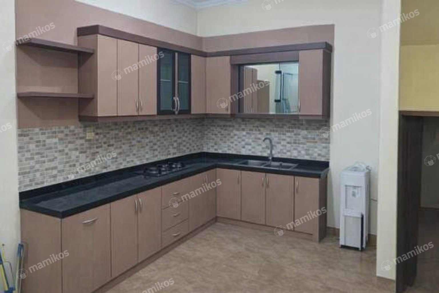 Rumah Sertifikat SHM 6 Kamar Tidur 5 Kamar Mandi Kelapa Gading Jakarta Utara - Photo 4