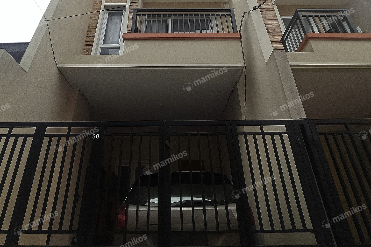 Rumah Baru Sertifikat SHM 3 Kamar Tidur Tanjung Duren Jakarta Barat