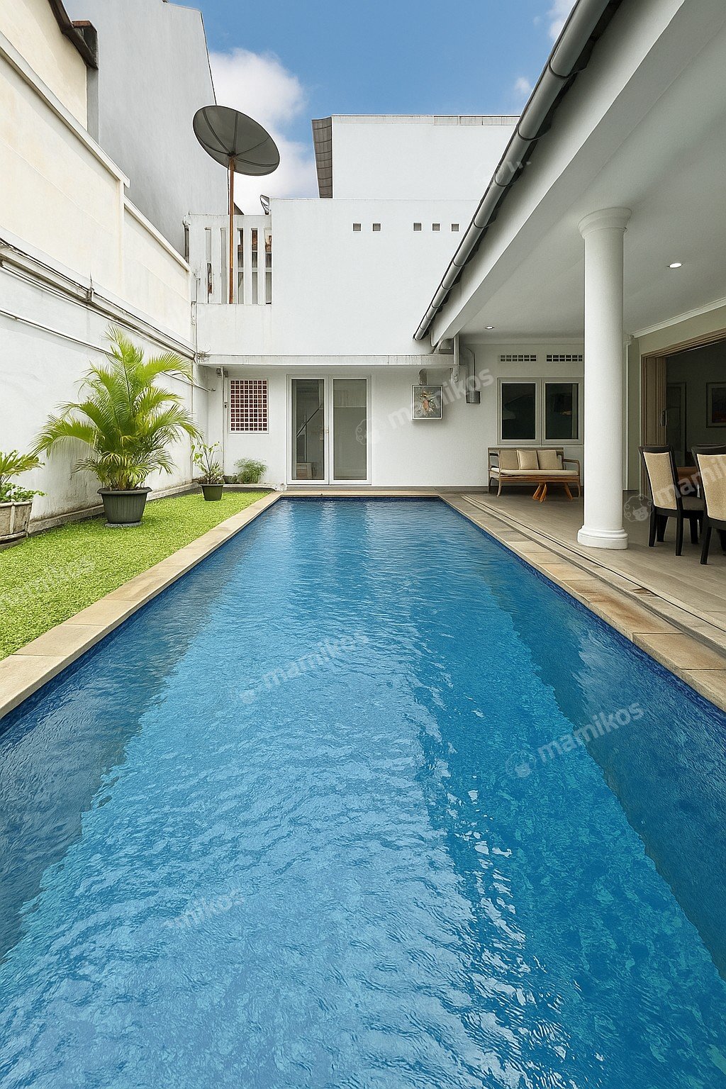 Rumah Sertifikat SHM 3 Kamar Tidur 3 Kamar Mandi Cipete Jakarta Selatan - Photo 2