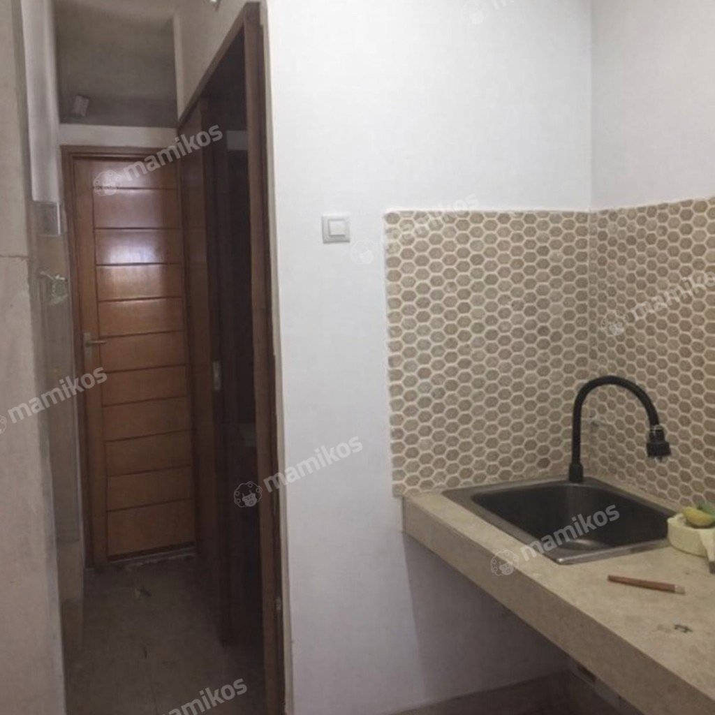 Rumah Sertifikat SHM 3 Kamar Tidur 2 Kamar Mandi Matraman Jakarta Timur - Photo 5
