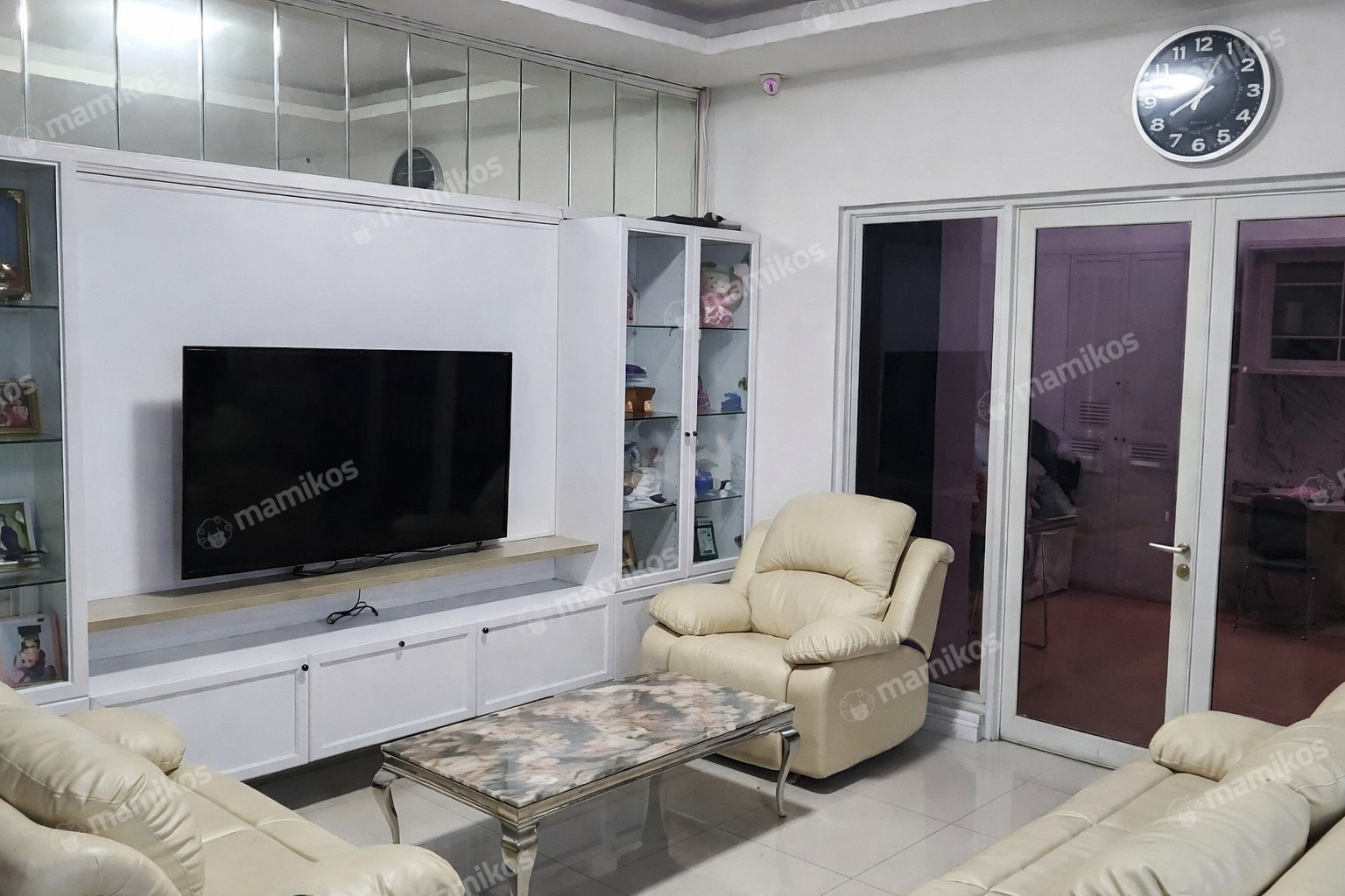 Rumah Sertifikat SHM 4 Kamar Tidur 4 Kamar Mandi Bandengan Jakarta Utara