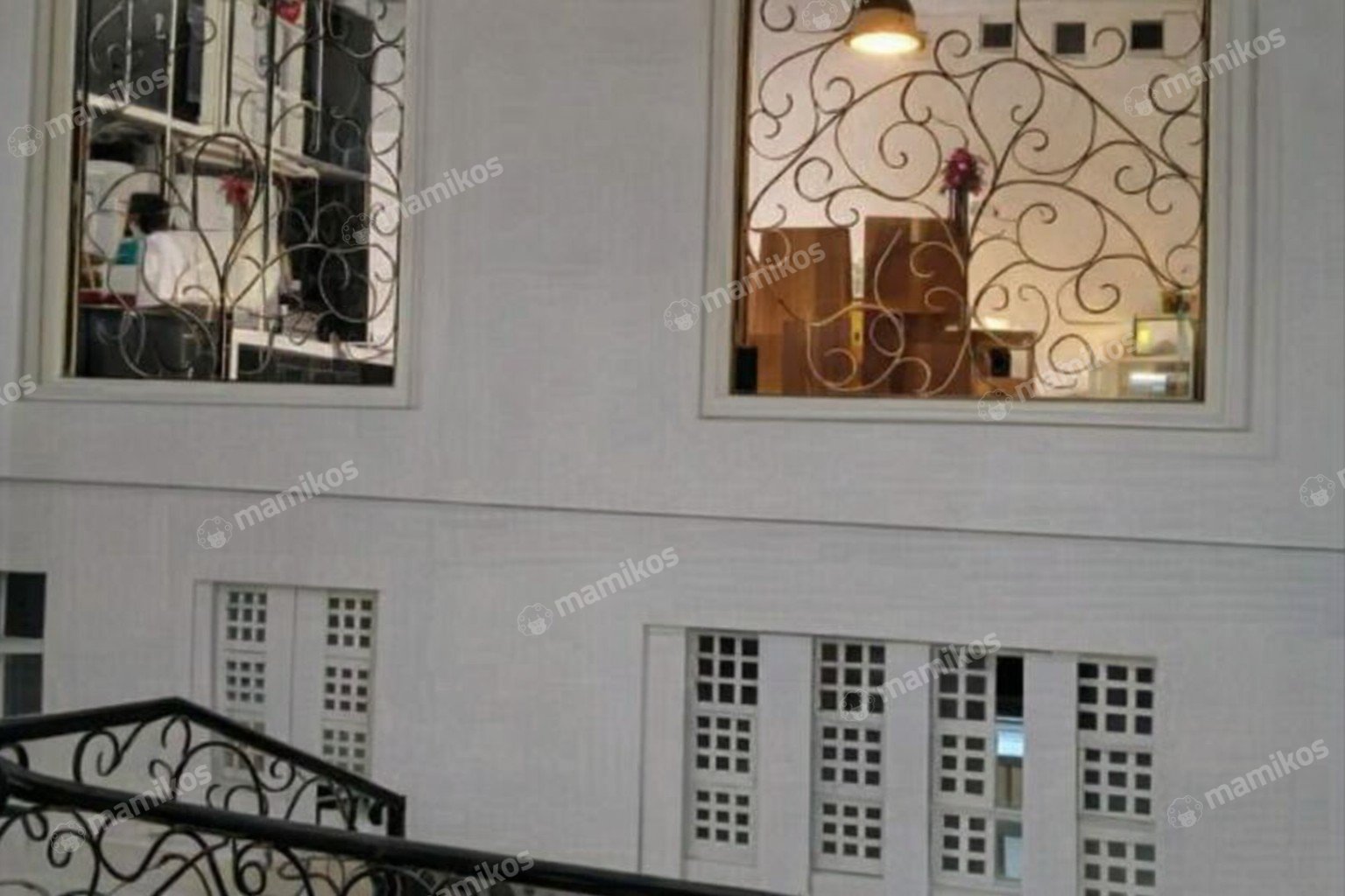 Rumah Sertifikat SHM 4 Kamar Tidur 3 Kamar Mandi Citra Grand Jakarta Timur