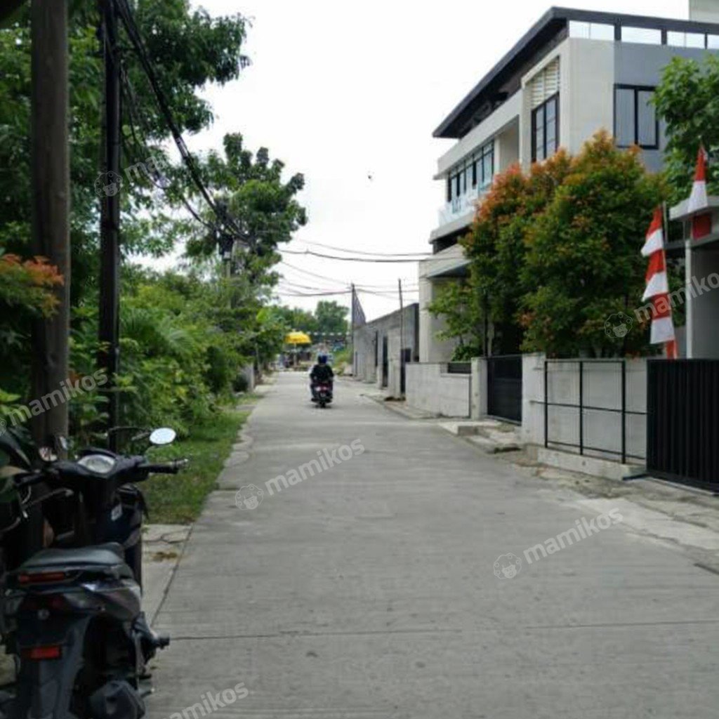 Rumah Sertifikat SHM 3 Kamar Tidur 2 Kamar Mandi Joglo Jakarta Barat - Photo 3