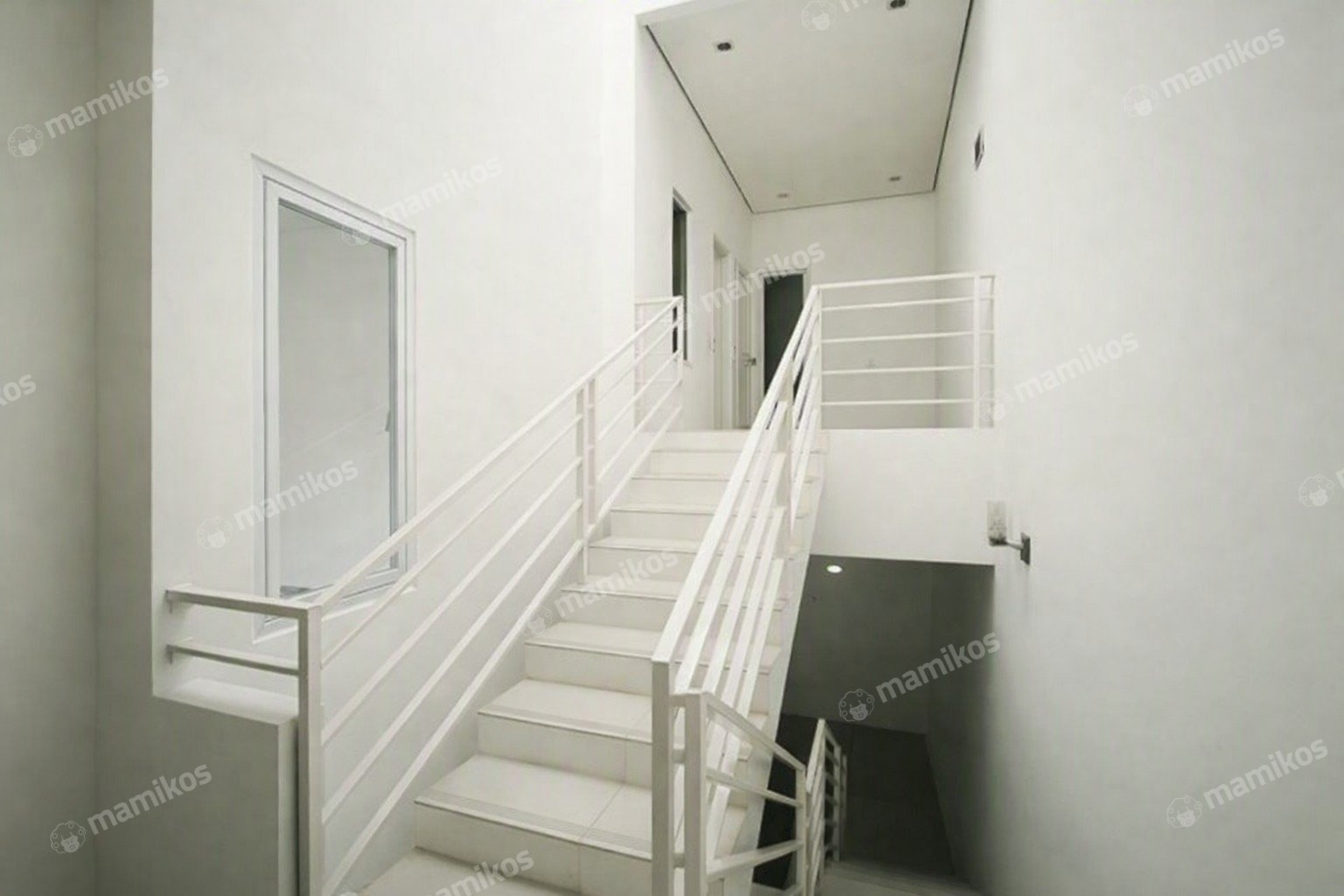 Rumah Sertifikat SHM 4 Kamar Tidur 3 Kamar Mandi Cilincing Jakarta Utara - Photo 5