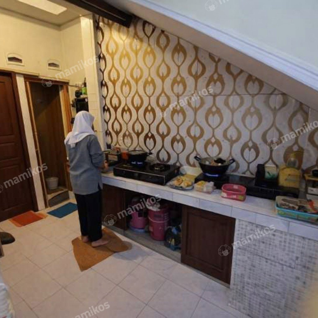 Rumah Sertifikat SHM 3 Kamar Tidur 3 Kamar Mandi Duren Sawit Jakarta Timur - Photo 5