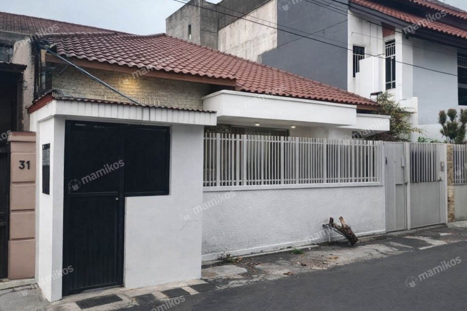 Rumah Sertifikat SHM 1 Lantai Guntur Jakarta Selatan