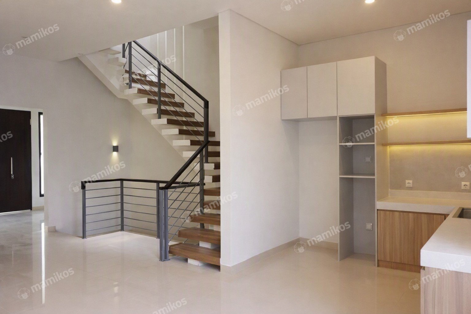 Rumah Sertifikat SHM 3 Kamar Tidur 3 Kamar Mandi Sunter Jakarta Utara - Photo 5