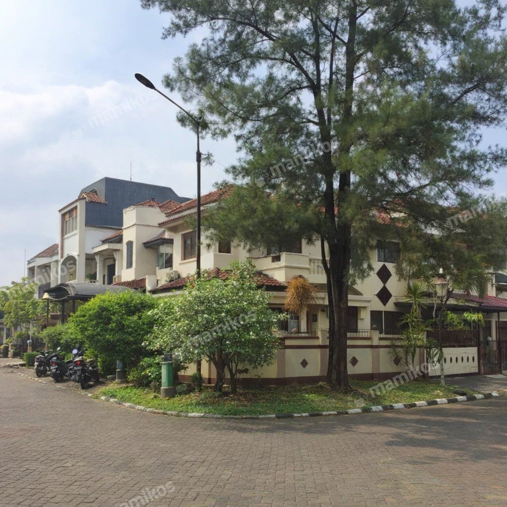 Rumah Sertifikat SHM 4 Kamar Tidur 3 Kamar Mandi Alfa Indah Jakarta Barat - Photo 2