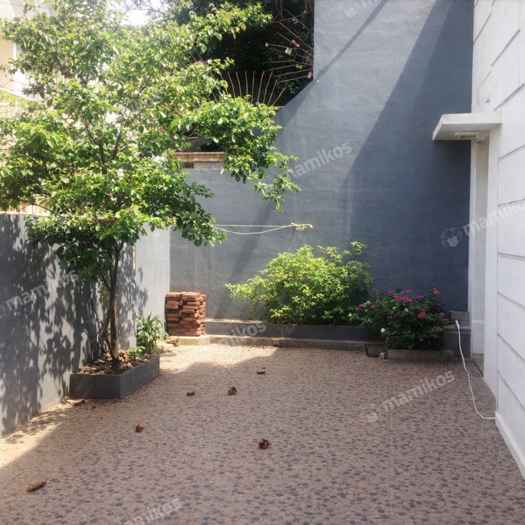 Rumah Sertifikat SHM 3 Kamar Tidur 1 Kamar Mandi Sunter Jakarta Utara - Photo 2