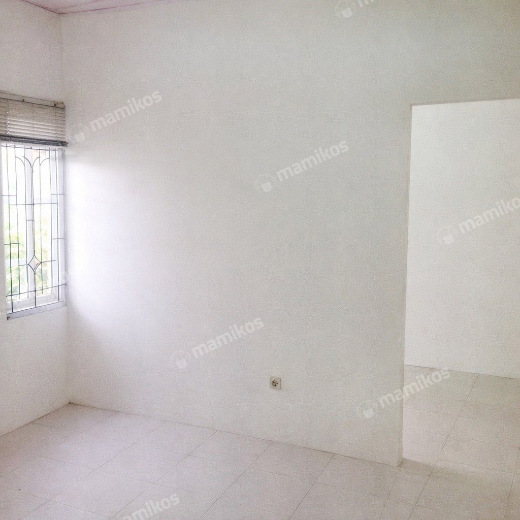 Rumah Sertifikat SHM 3 Kamar Tidur 1 Kamar Mandi Sunter Jakarta Utara - Photo 4
