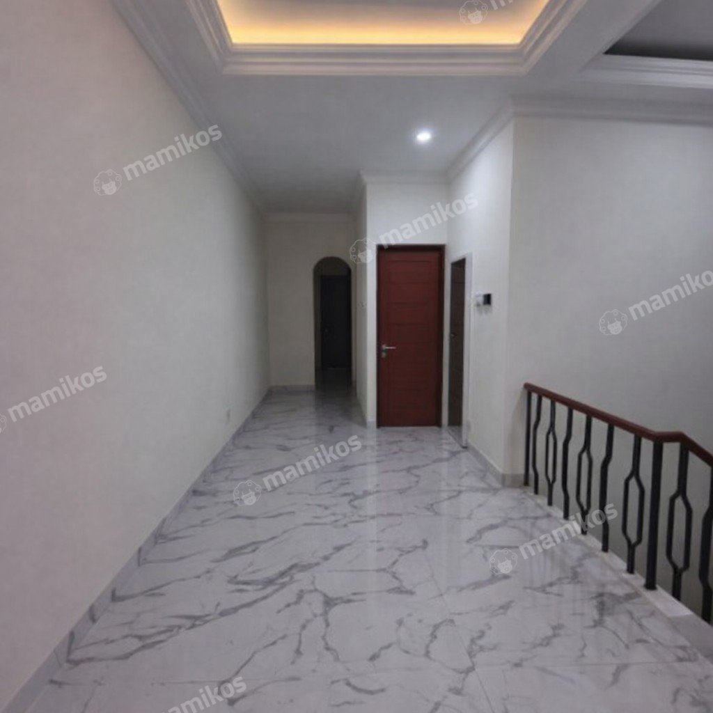 Rumah Sertifikat SHM 3 Kamar Tidur 3 Kamar Mandi Kelapa Gading Jakarta Utara - Photo 4