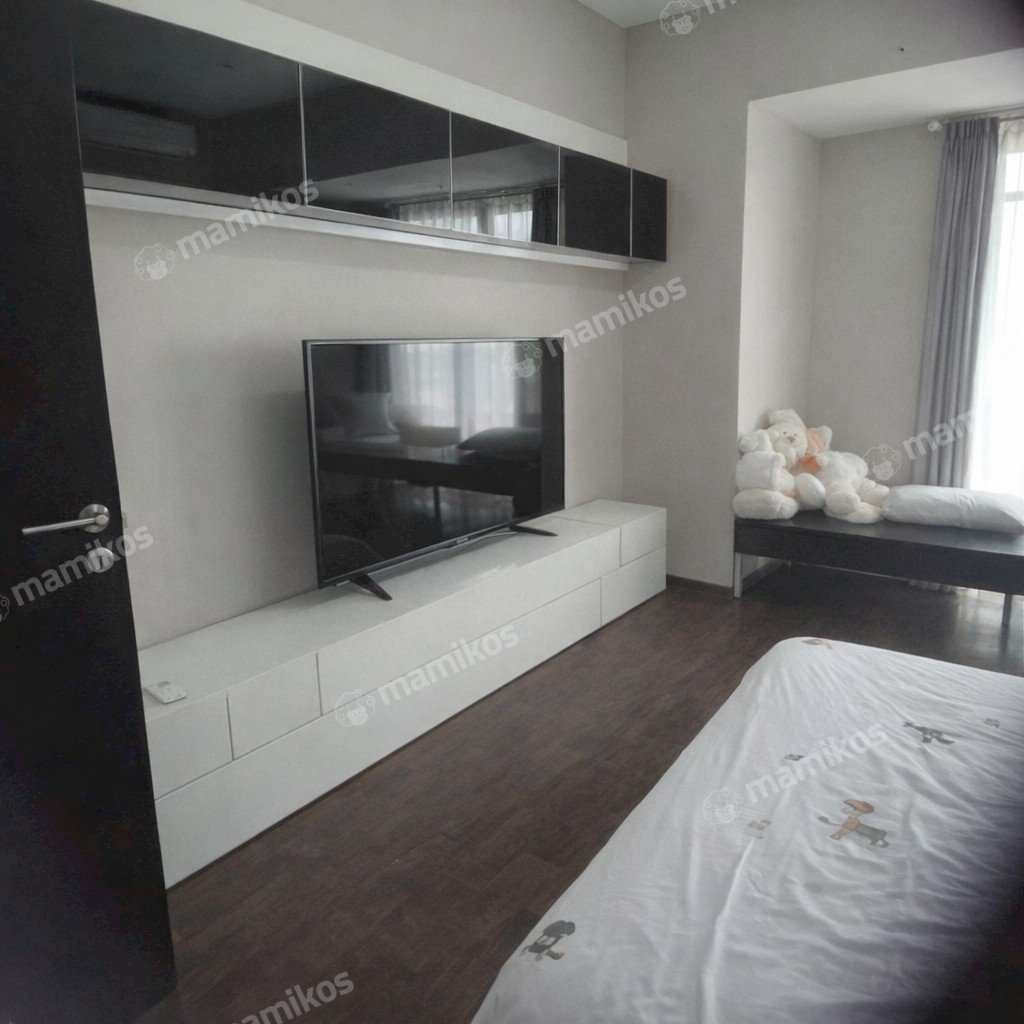 Rumah Sertifikat SHM 5 Kamar Tidur 5 Kamar Mandi Daan Mogot Jakarta Barat - Photo 2