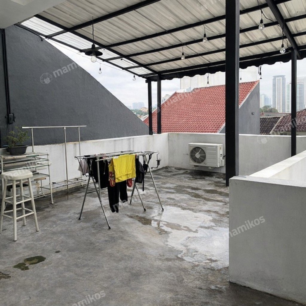Rumah Sertifikat SHM 4 Kamar Tidur 2 Kamar Mandi Menteng Dalam Jakarta Selatan - Photo 5