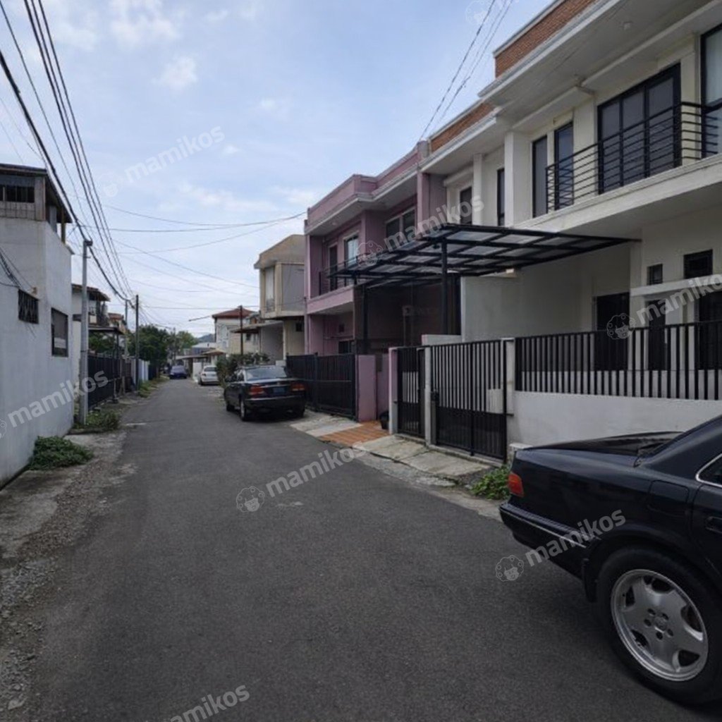 Rumah Sertifikat SHM 3 Kamar Tidur 2 Kamar Mandi Duren Sawit Jakarta Timur - Photo 3