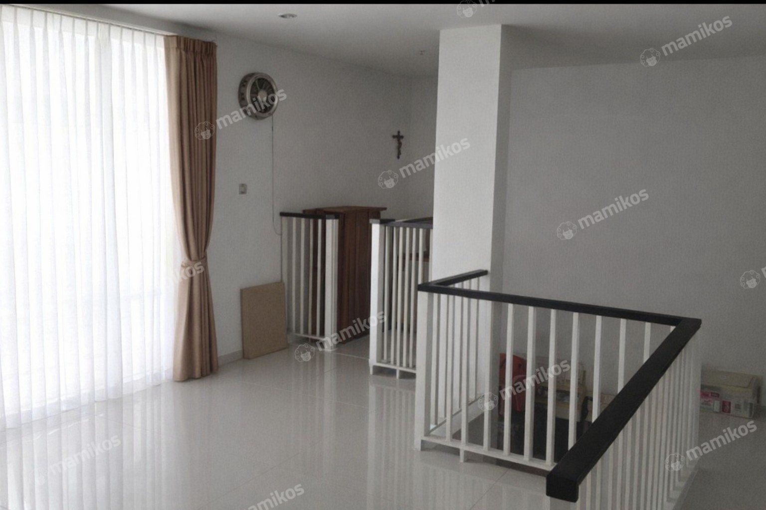 Rumah Sertifikat PPJB 5 Kamar Tidur 4 Kamar Mandi Citra Garden Jakarta Barat - Photo 2