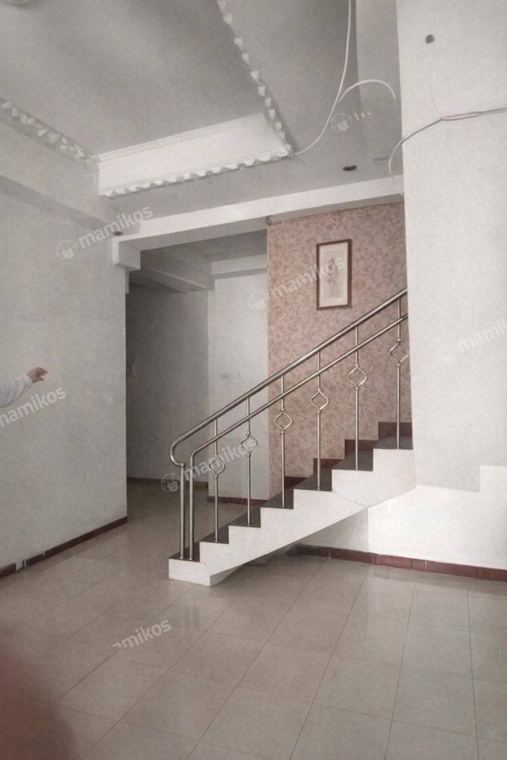 Rumah Sertifikat SHM 7 Kamar Tidur 3 Kamar Mandi Kebon Jeruk Jakarta Barat - Photo 4
