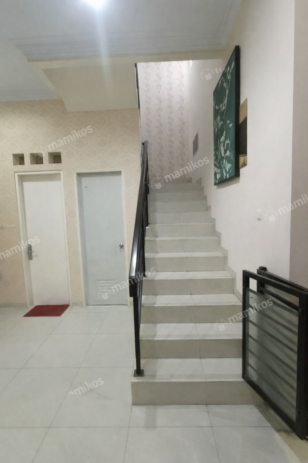 Rumah Sertifikat SHM 3 Kamar Tidur 2 Kamar Mandi Kelapa Gading Jakarta Utara - Photo 2