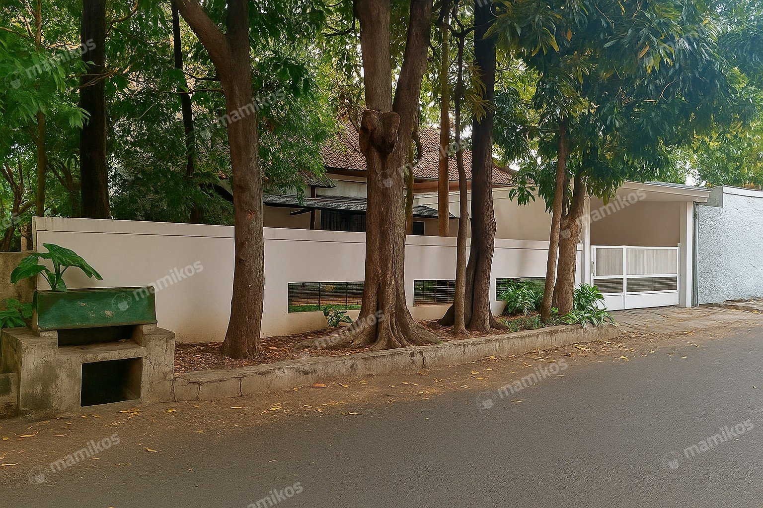 Rumah Sertifikat SHM 5 Kamar Tidur 5 Kamar Mandi Gandaria Jakarta Selatan - Photo 4