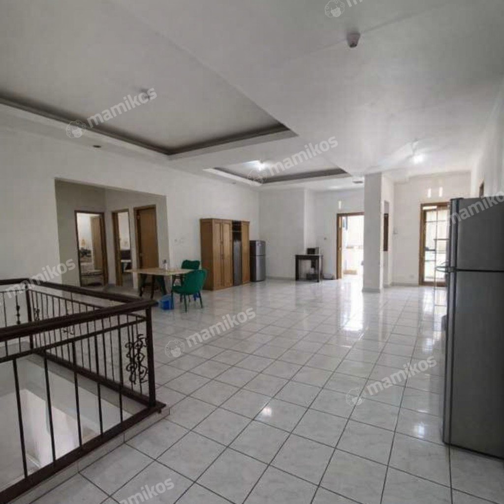 Rumah Sertifikat SHM 4 Kamar Tidur 4 Kamar Mandi Pantai Indah Kapuk Jakarta Utara - Photo 2