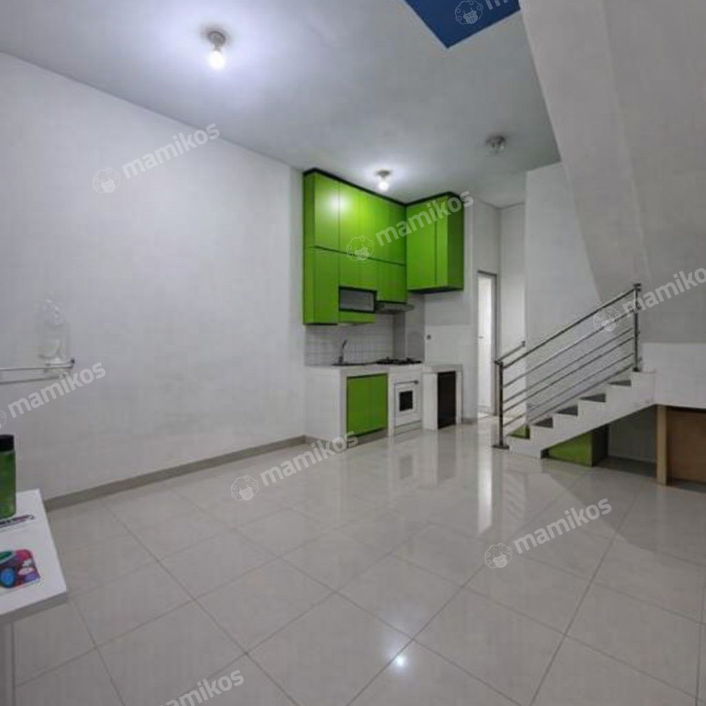 Rumah Sertifikat SHM 2 Kamar Tidur 1 Kamar Mandi Taman Surya Jakarta Barat - Photo 2
