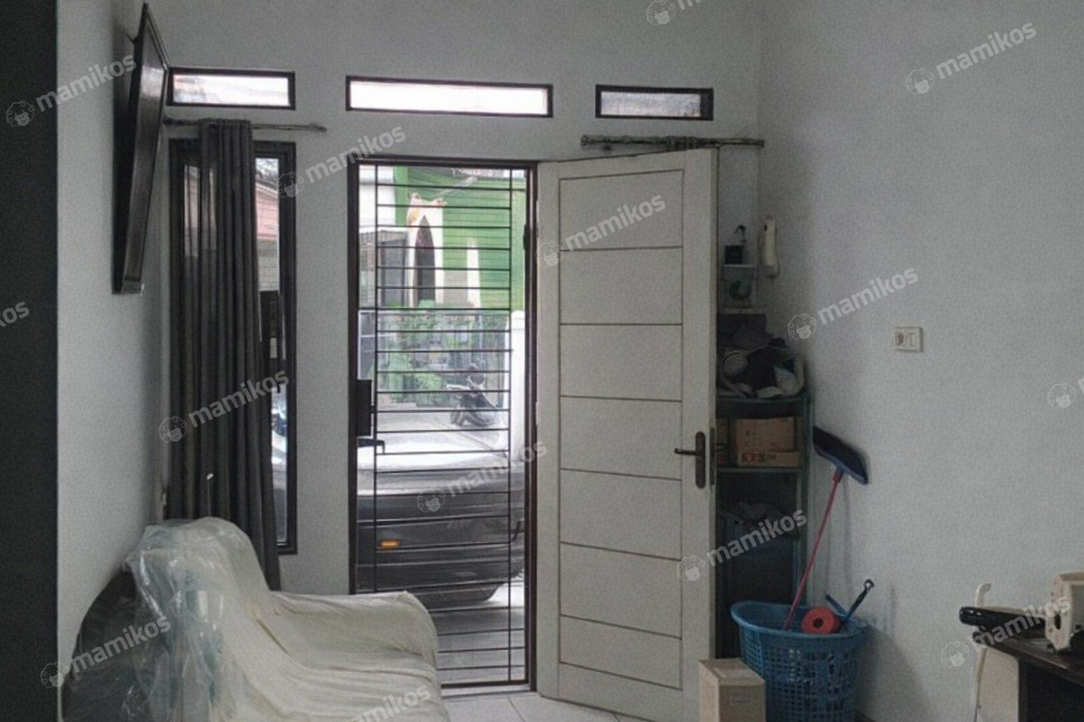 Rumah 3 Kamar Tidur 2 Kamar Mandi 2 Lantai Kelapa Gading Jakarta Utara