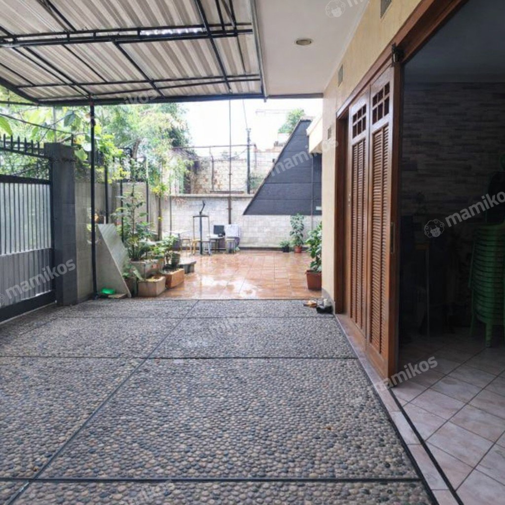 Rumah Sertifikat SHM 3 Kamar Tidur 3 Kamar Mandi Kebon Jeruk Jakarta Barat - Photo 2