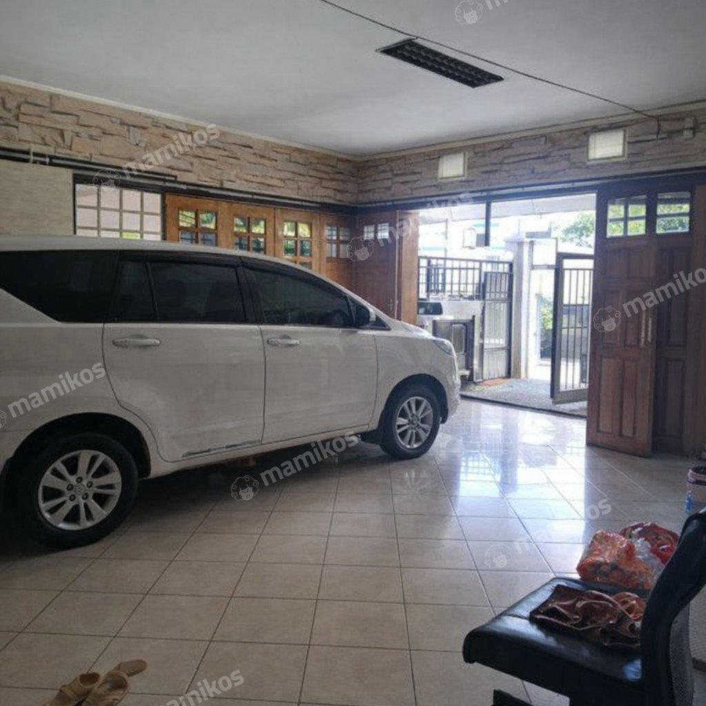Rumah Sertifikat SHM 3 Kamar Tidur 3 Kamar Mandi Kebon Jeruk Jakarta Barat - Photo 3