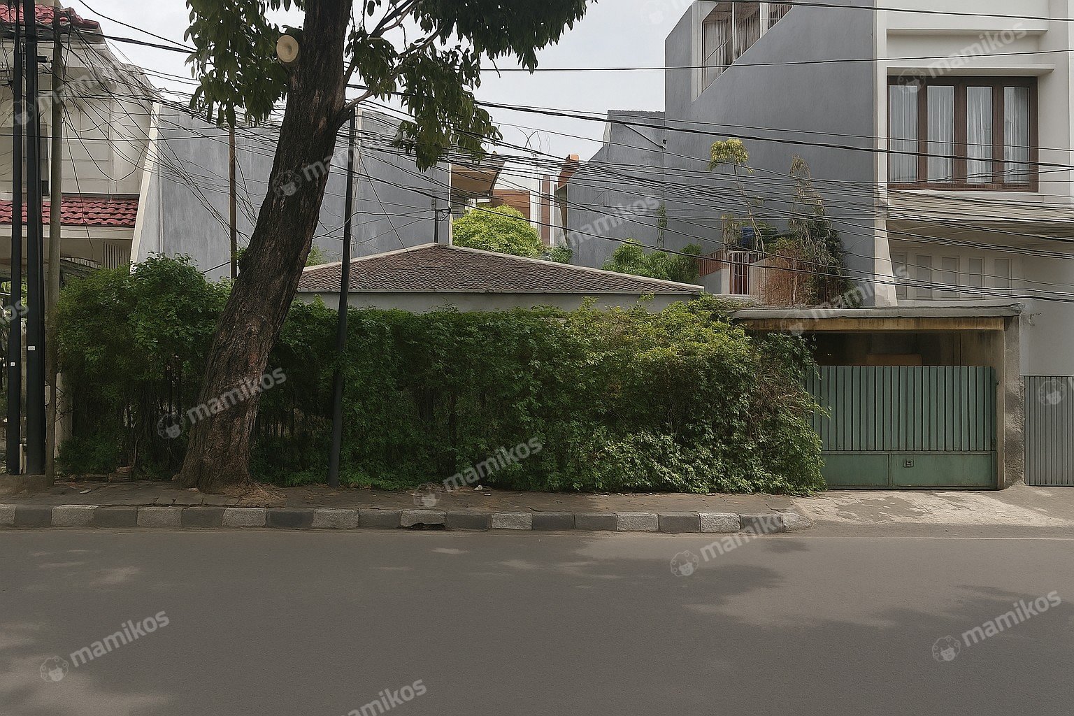 Rumah Sertifikat SHM 3 Kamar Tidur 2 Kamar Mandi Tomang Jakarta Barat